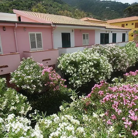 Villaggio Club Calanovellamare 3*